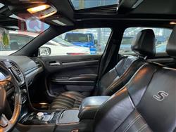 کرایسلەر 300